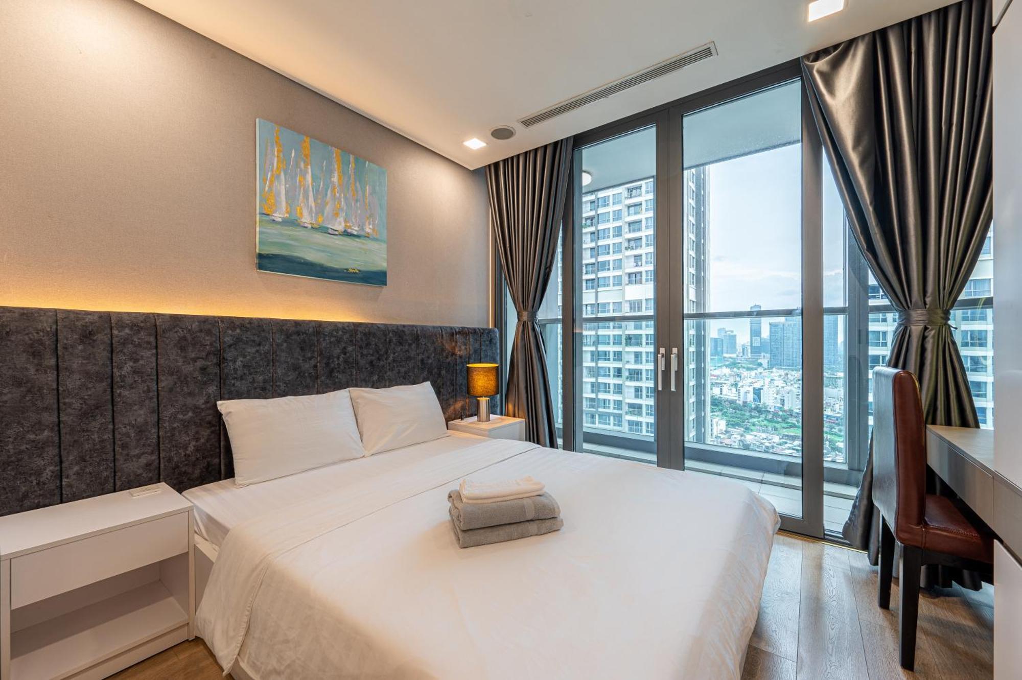 Summit View Landmark 81 Hotel 4*